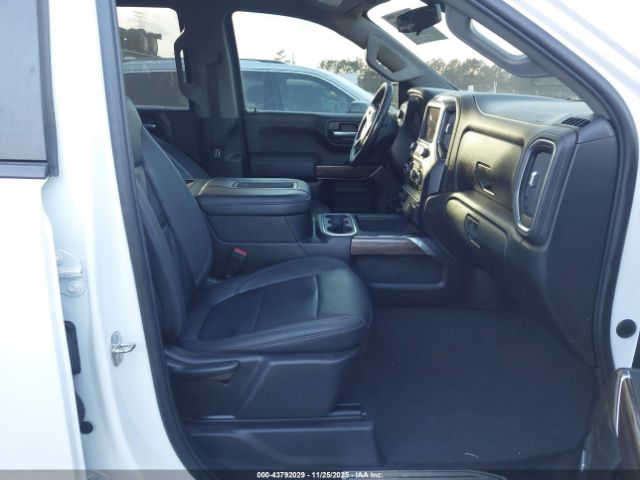 2021 CHEVROLET SILVERADO 1500 1GCUYEEDXMZ399410 Photo 4