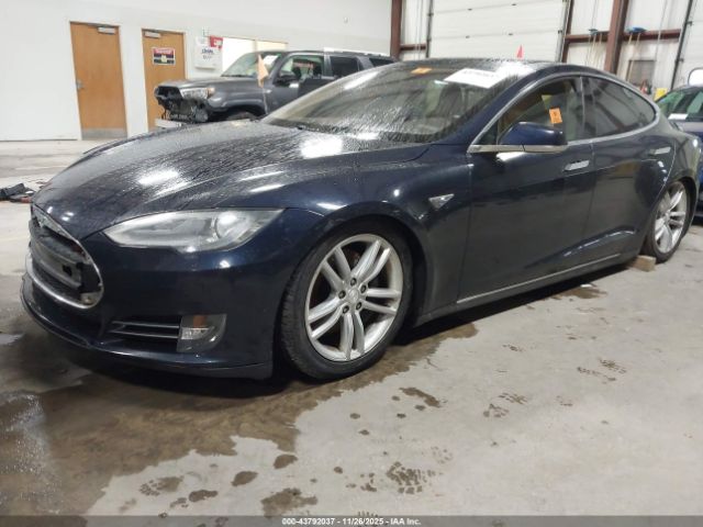 2013 TESLA MODEL S 5YJSA1DN0DFP12047 Photo 1