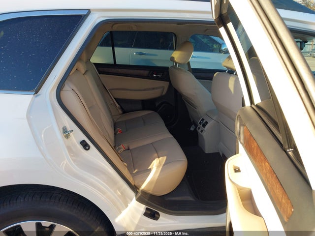 Aukcja sprzedaży 2016 Subaru Outback 2.5i Limited, vin: 4S4BSBNC3G3243467, numer aukcji: 43792038