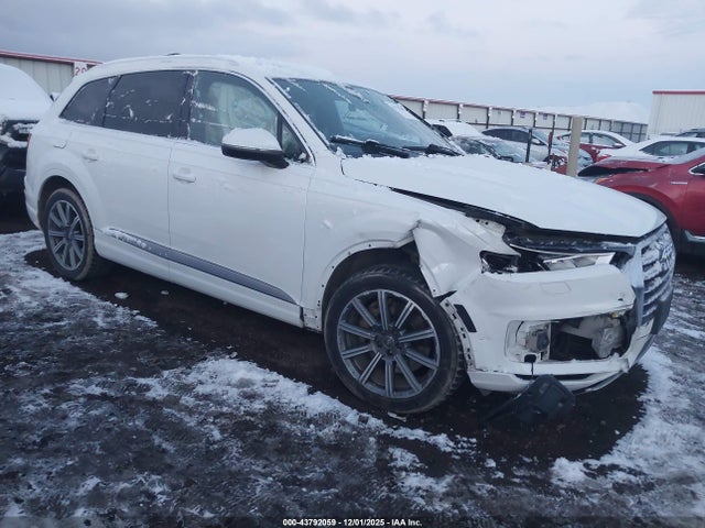 2017 AUDI Q7 WA1LAAF77HD034195 Photo 0