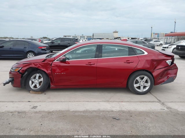 1G1ZD5ST8RF128540 Chevrolet Malibu Fwd 1lt