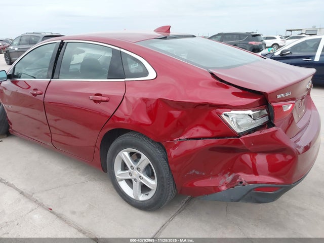1G1ZD5ST8RF128540 Chevrolet Malibu Fwd 1lt