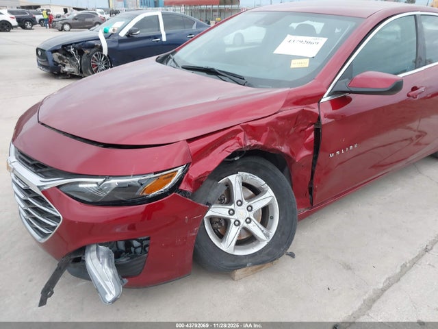 1G1ZD5ST8RF128540 Chevrolet Malibu Fwd 1lt