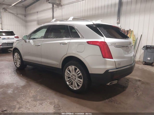 2019 CADILLAC XT5 1GYKNFRS2KZ239186 Photo 2
