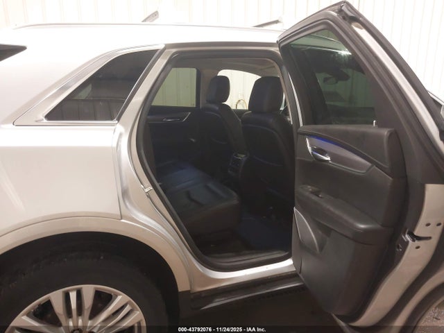 2019 CADILLAC XT5 1GYKNFRS2KZ239186 Photo 7