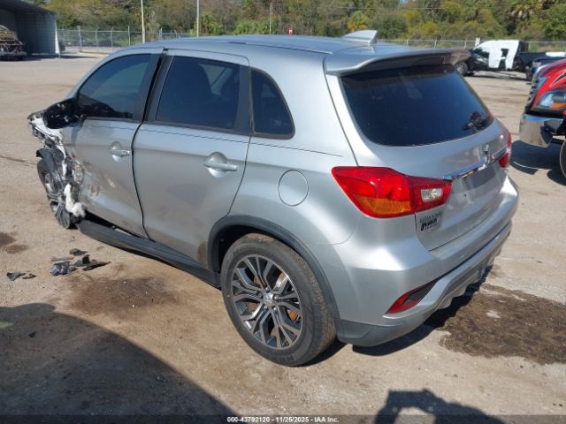 2018 MITSUBISHI OUTLANDER SPORT JA4AP3AW9JZ006195 Photo 2