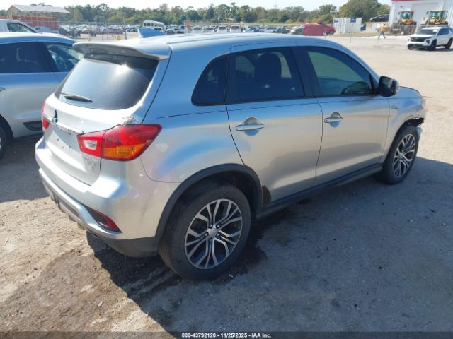 2018 MITSUBISHI OUTLANDER SPORT JA4AP3AW9JZ006195 Photo 3