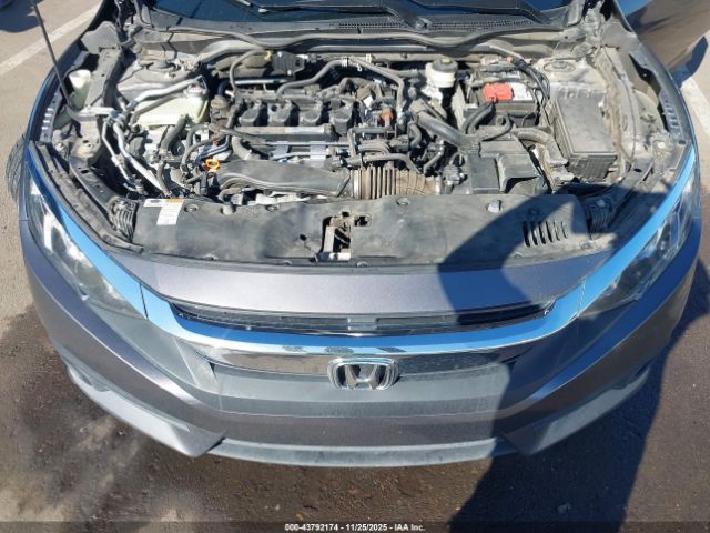 2018 HONDA CIVIC JHMFC1F33JX007525 Photo 9