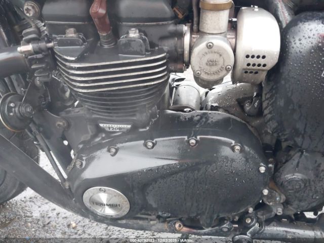 2022 TRIUMPH MOTORCYCLE BONNEVILLE SMTD40HL5NTAY7120 Photo 8