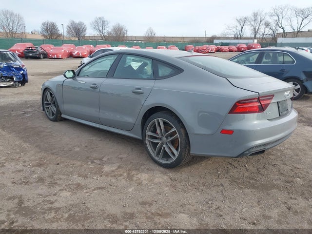 2018 AUDI A7 WAUW3AFC1JN067216 Photo 2