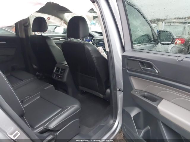 2022 VOLKSWAGEN ATLAS 1V2LP2CA7NC527241 Photo 7