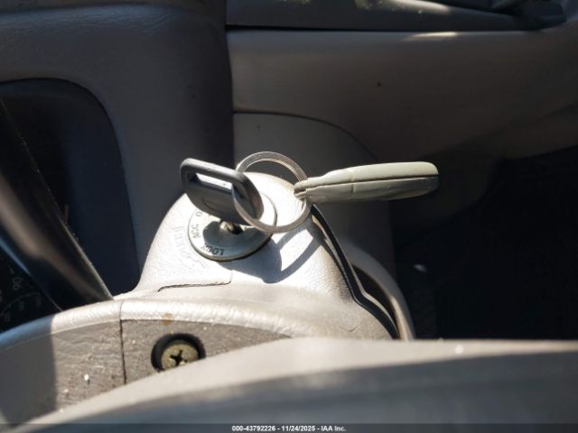 2002 TOYOTA COROLLA 1NXBR18E62Z620038 Photo 10