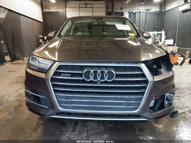 Продажа на аукционе авто 2017 Audi Q7 3.0t Premium, vin: WA1VAAF76HD059128, номер лота: 43792230