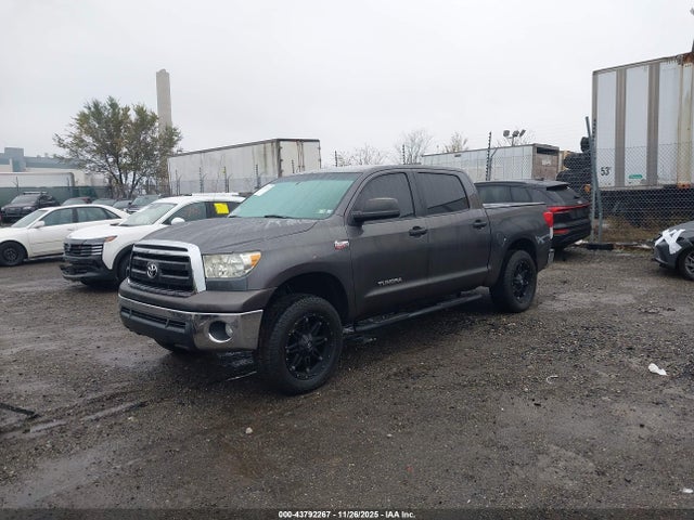 2013 TOYOTA TUNDRA 5TFEY5F18DX135249 Photo 1