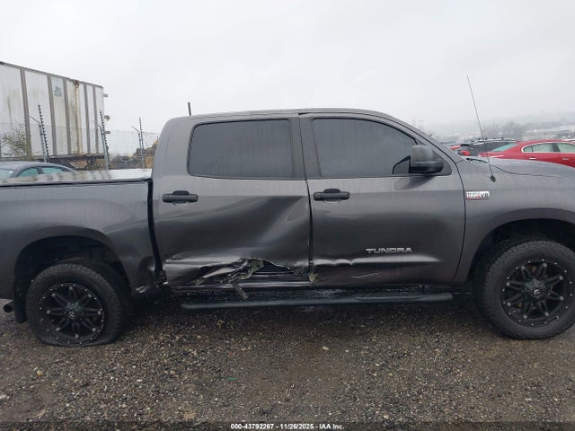 2013 TOYOTA TUNDRA 5TFEY5F18DX135249 Photo 5