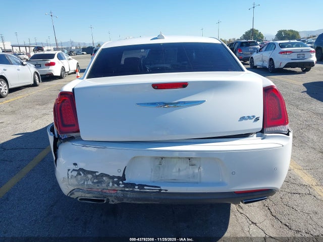 Chrysler 300 300s 2015 2C3CCABGXFH763124 Image 16