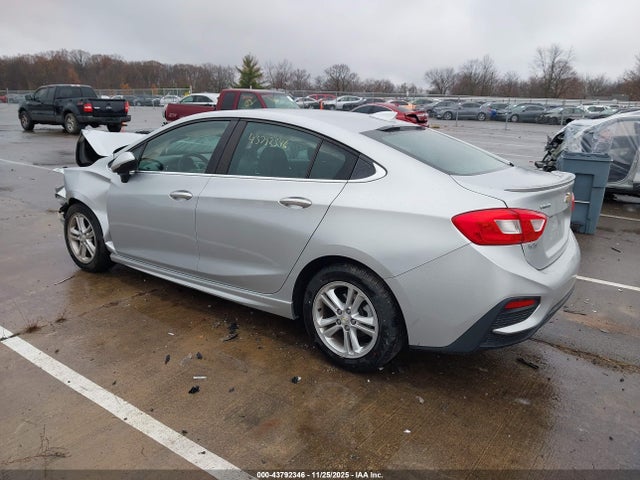 1G1BE5SM3H7169092 Chevrolet Cruze Lt Auto