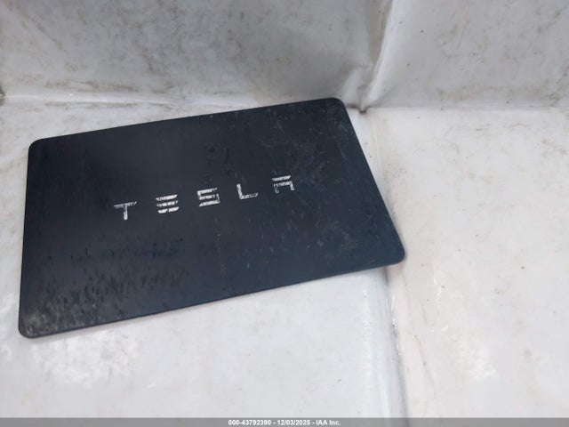 2022 TESLA MODEL Y 7SAYGDEE0NF544844 Photo 10