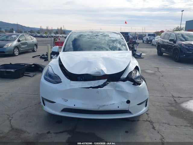 7SAYGDEE0NF544844 Tesla Model Y Long Range Dual Motor All-wheel Drive