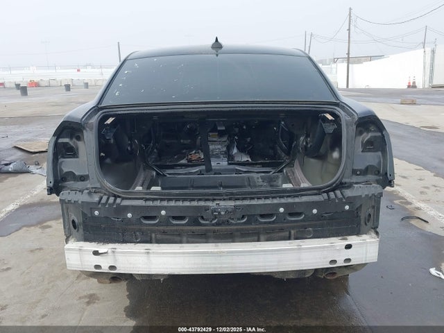 2C3CCAAG8JH203807 Chrysler 300 Touring L