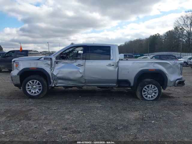 43792432 :رقم المزاد ، 1GT49UE79NF156479 vin ، 2022 Gmc Sierra 3500hd 4wd  Standard Bed Slt مزاد بيع