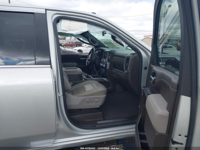 43792432 :رقم المزاد ، 1GT49UE79NF156479 vin ، 2022 Gmc Sierra 3500hd 4wd  Standard Bed Slt مزاد بيع