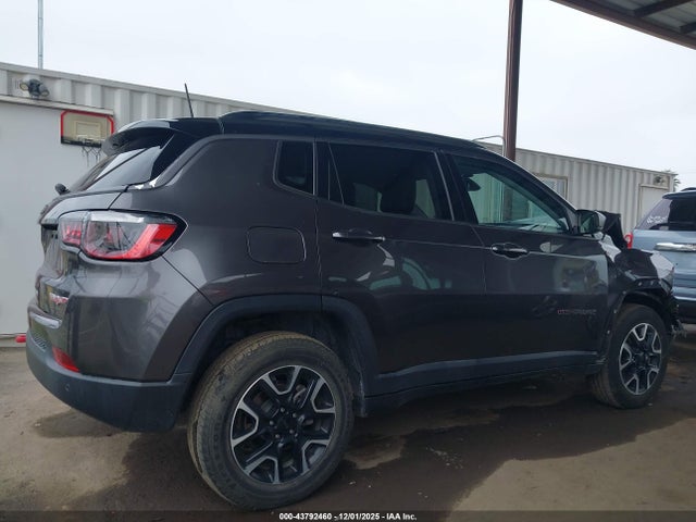 3C4NJDDB2MT600596 Jeep Compass Trailhawk 4x4