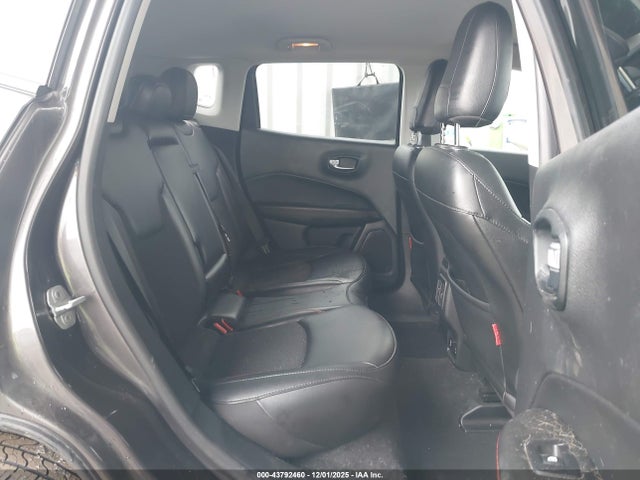 3C4NJDDB2MT600596 Jeep Compass Trailhawk 4x4