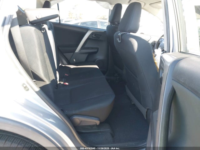 2T3ZFREV6HW345992 Toyota RAV4 LE