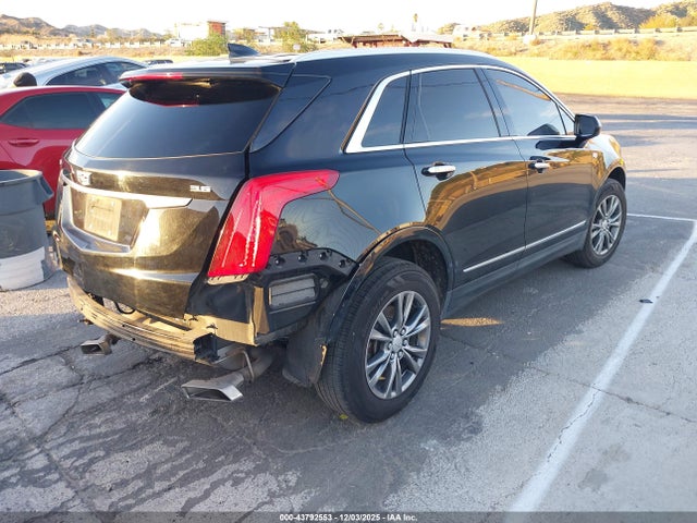 2018 CADILLAC XT5 1GYKNCRS7JZ230111 Photo 3