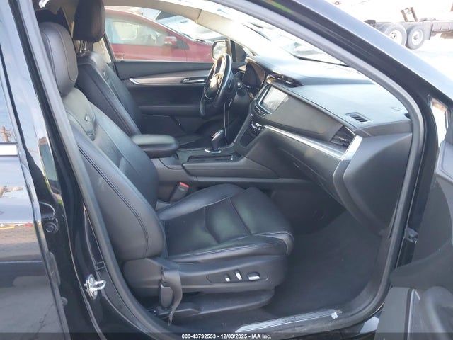 2018 CADILLAC XT5 1GYKNCRS7JZ230111 Photo 4