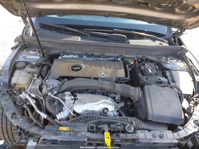 2020 MERCEDES-BENZ GLB 250 W1N4M4GB8LW034170 Photo 9