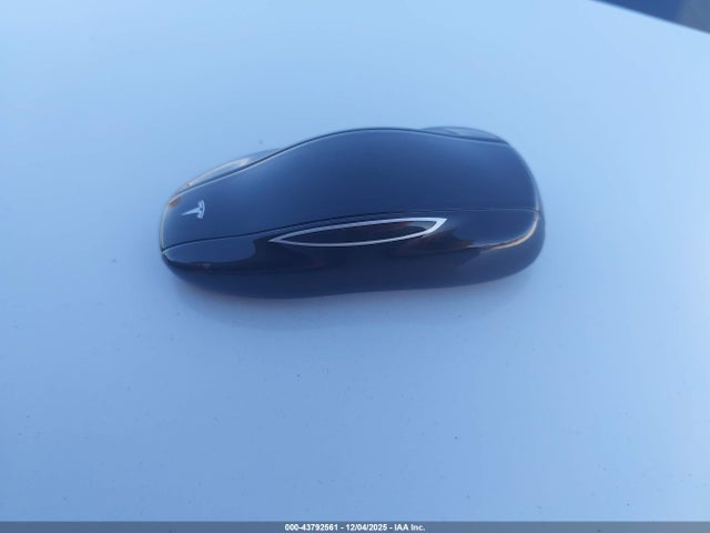 2022 TESLA MODEL 3 5YJ3E1EA5NF168537 Photo 10