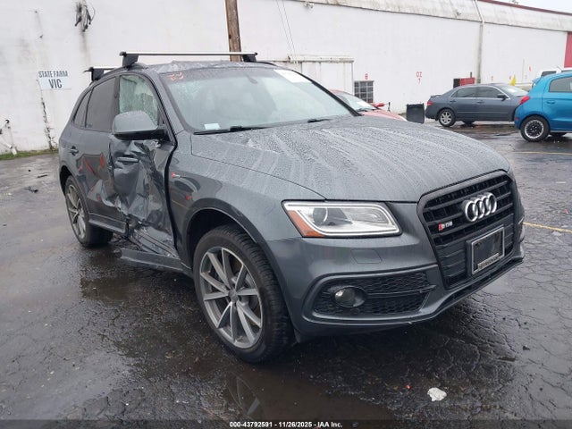 2016 AUDI SQ5 WA1CCAFP9GA134132