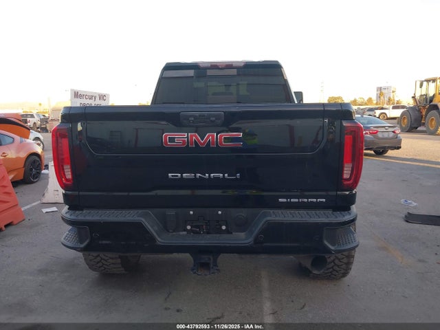 1GT49REYXMF112883 GMC Sierra 2500hd 4wd Standard Bed Denali