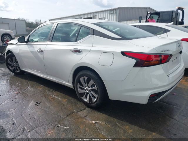 2019 NISSAN ALTIMA 1N4BL4BV6KC232416 Photo 2