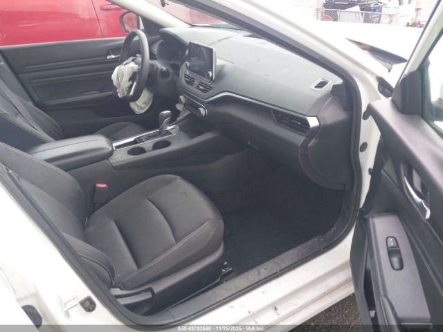 2019 NISSAN ALTIMA 1N4BL4BV6KC232416 Photo 4