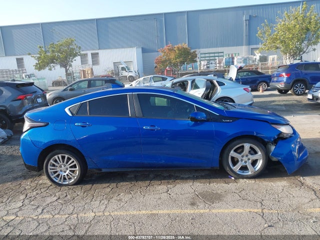 1G1RC6S5XHU200018 Chevrolet VOLT LT