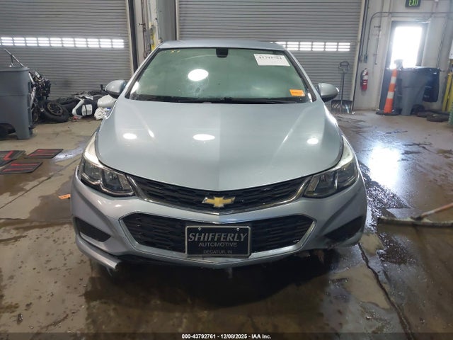 Chevrolet Cruze Ls Auto 2018 1G1BC5SM7J7121963 Image 12