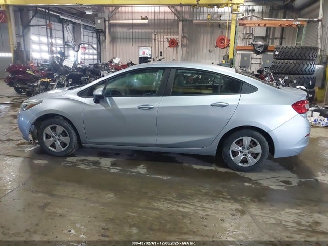 Chevrolet Cruze Ls Auto 2018 1G1BC5SM7J7121963 Image 14