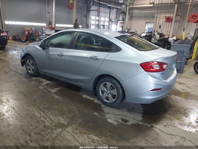 Chevrolet Cruze Ls Auto 2018 1G1BC5SM7J7121963 Image 3