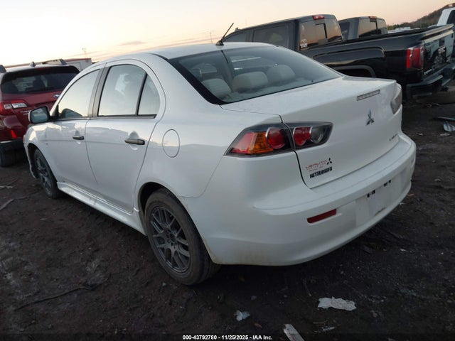 2010 MITSUBISHI LANCER JA32U1FU5AU017205 Photo 2