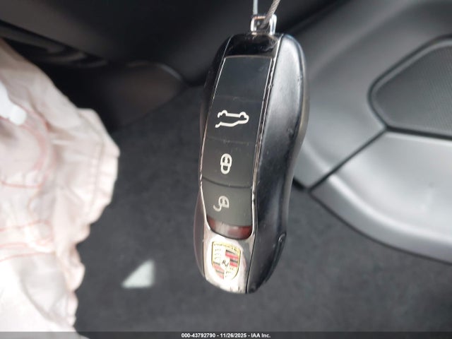 2015 PORSCHE MACAN WP1AB2A50FLB59269 Photo 10