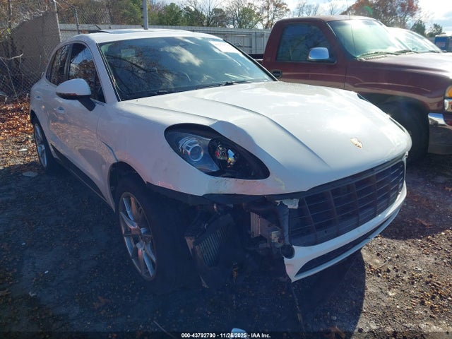 2015 PORSCHE MACAN WP1AB2A50FLB59269 Photo 5