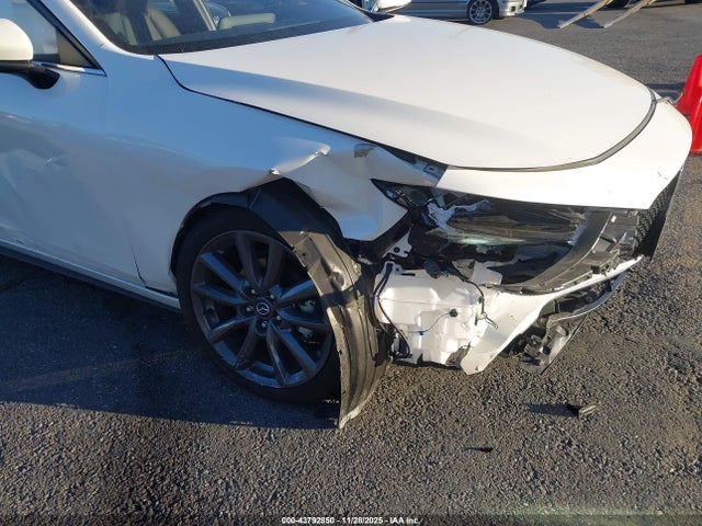 JM1BPALM0S1787554 Mazda Mazda3 2.5 S Preferred
