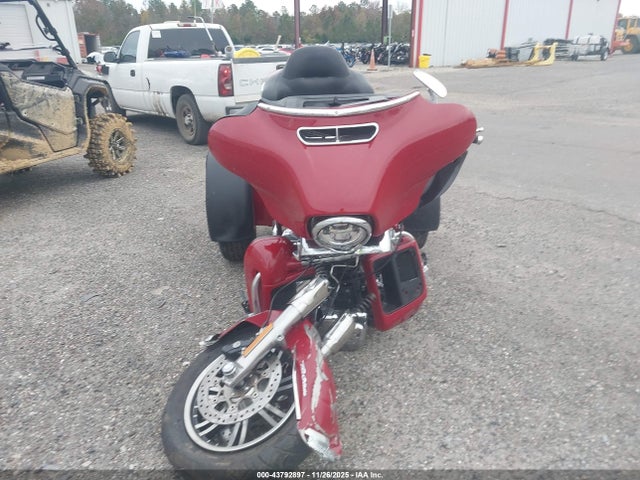 2021 HARLEY-DAVIDSON FLHTCUTG 1HD1MAF16MB851226 Photo 4