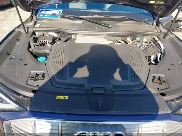 2021 AUDI E-TRON WA1AAAGEXMB013559 Photo 9