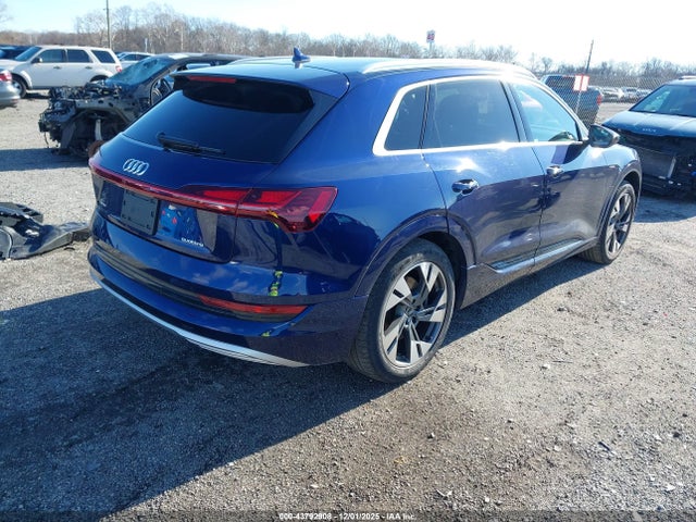 2021 AUDI E-TRON WA1AAAGEXMB013559 Photo 3