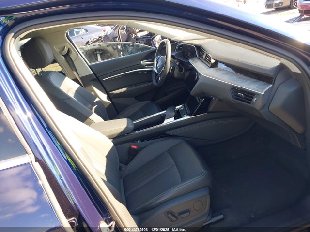 2021 AUDI E-TRON WA1AAAGEXMB013559 Photo 4