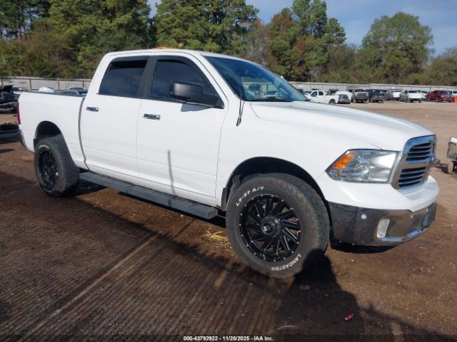2017 RAM 1500 1C6RR6LG5HS505497